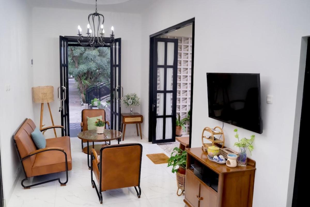 Rumah Seruni -